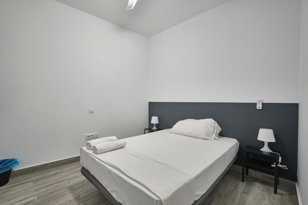 Nunez De Arce Habitaciones Madryt Zewnętrze zdjęcie